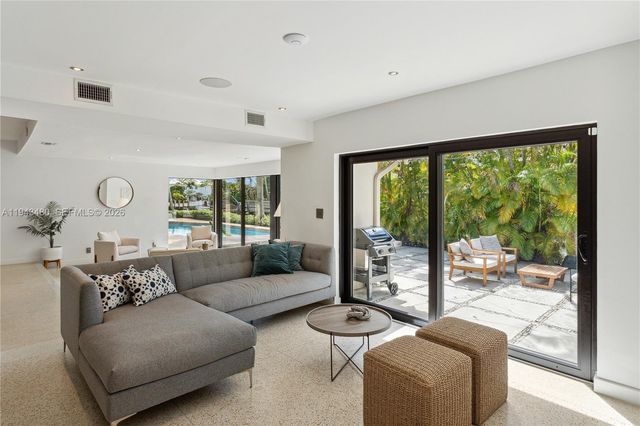 12901 Oleander Rd, North Miami, FL 33181