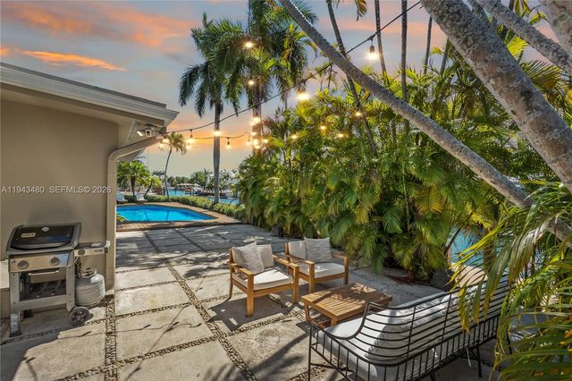 12901 Oleander Rd, North Miami, FL 33181