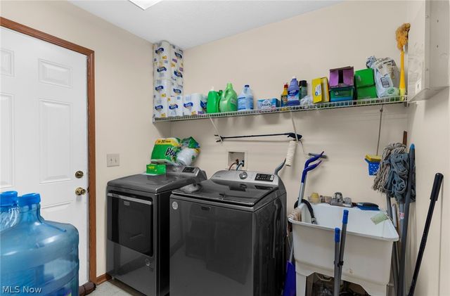 3786 Choice Court, Youngstown, OH 44505