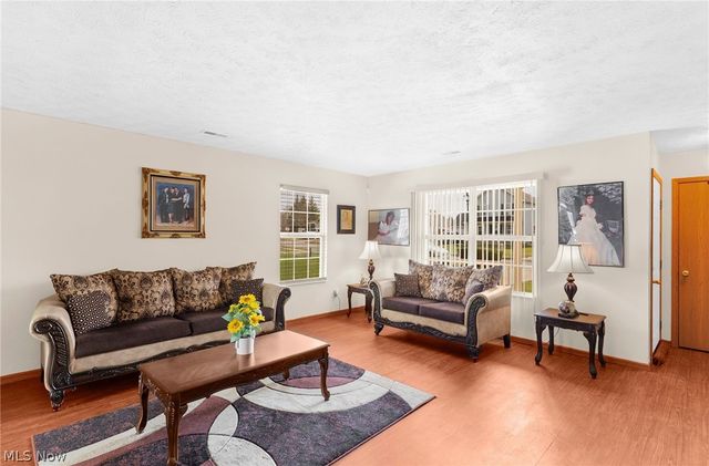 3786 Choice Court, Youngstown, OH 44505