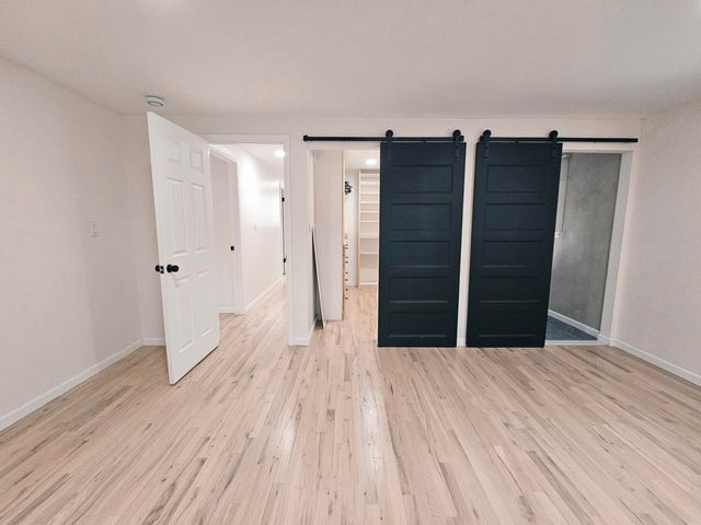19620 Silver-Spring Street, Southfield City, MI 48076