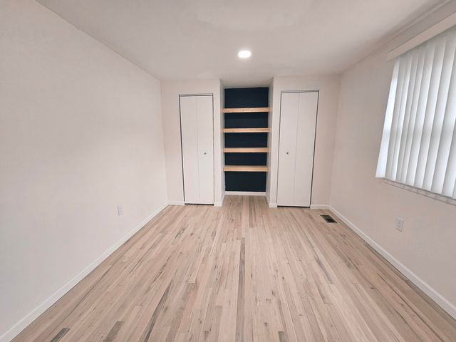 19620 Silver-Spring Street, Southfield City, MI 48076