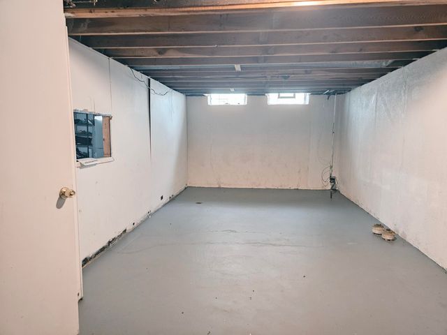 19620 Silver-Spring Street, Southfield City, MI 48076