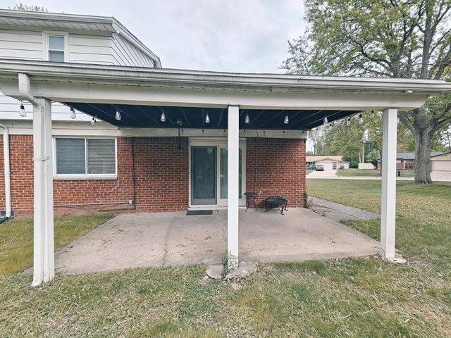 19620 Silver-Spring Street, Southfield City, MI 48076