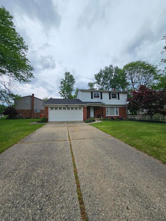 19620 Silver-Spring Street, Southfield City, MI 48076