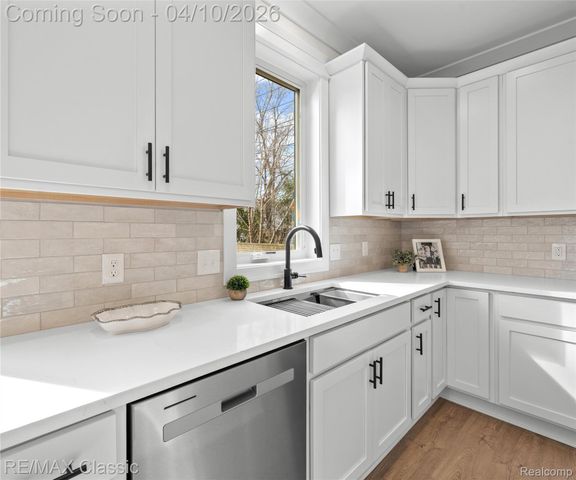 9471 Ball, Plymouth Charter Township, MI 48170