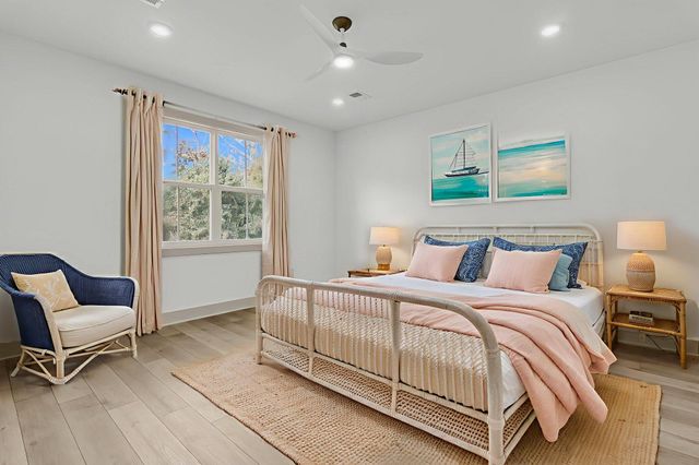 4013 Gravely Avenue, North Charleston, SC 29405