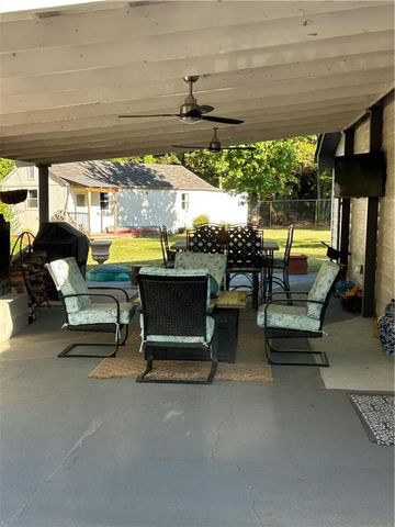 2845 Hamil Chase Drive, Buford, GA 30519