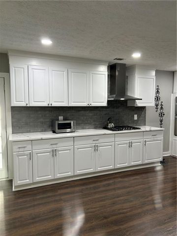 2845 Hamil Chase Drive, Buford, GA 30519