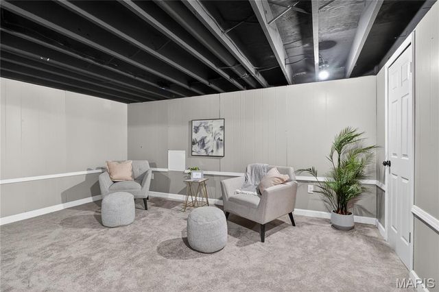 3902 Jane Avenue, St Ann, MO 63074