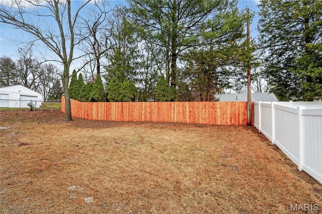 3902 Jane Avenue, St Ann, MO 63074