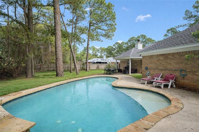 127 Audubon Street, Dauphin Island, AL 36528