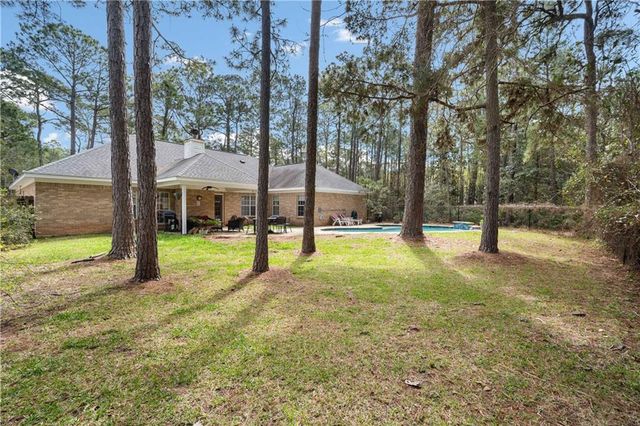 127 Audubon Street, Dauphin Island, AL 36528