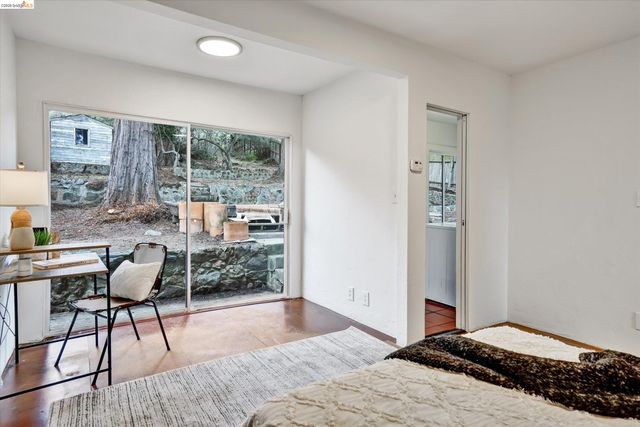 7603 Terrace Dr, El Cerrito, CA 94530