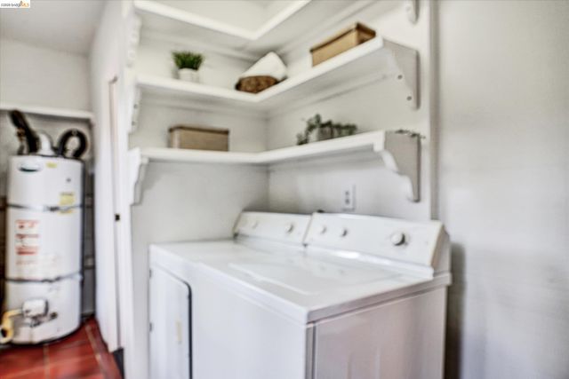 7603 Terrace Dr, El Cerrito, CA 94530