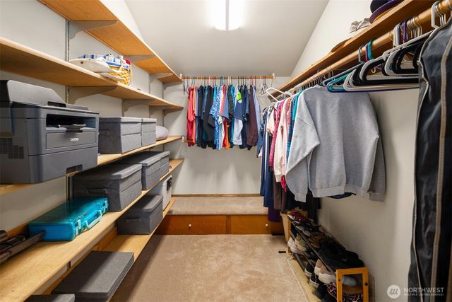 3824 S 348th Street, Auburn, WA 98001