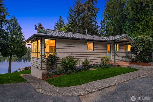 3824 S 348th Street, Auburn, WA 98001