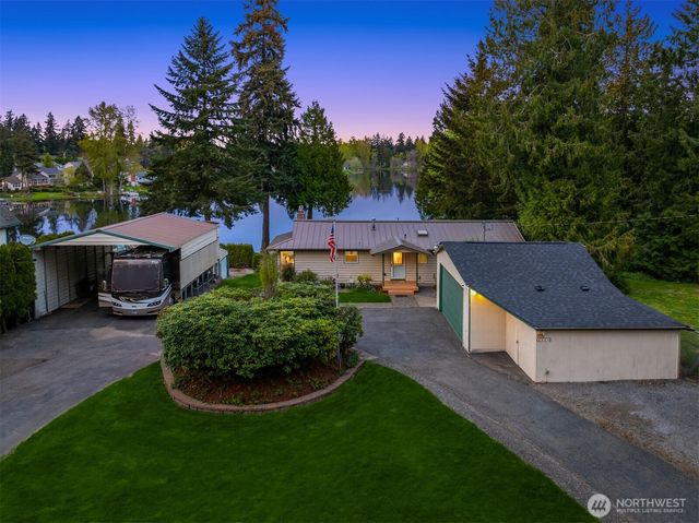 3824 S 348th Street, Auburn, WA 98001