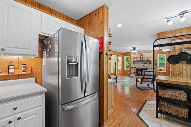 20535 84th PLACE, Bristol, WI 53104