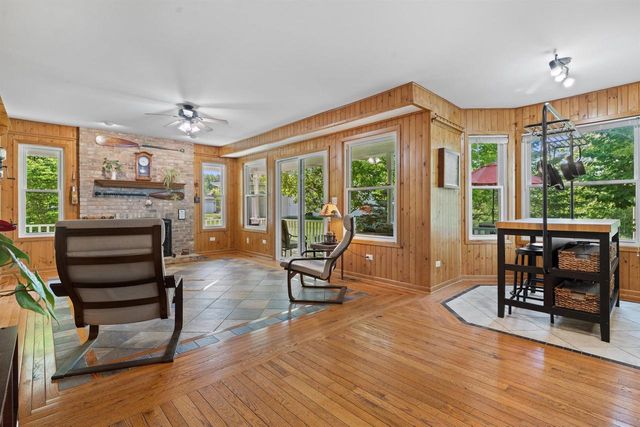 20535 84th PLACE, Bristol, WI 53104