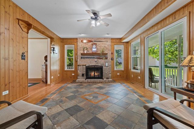 20535 84th PLACE, Bristol, WI 53104