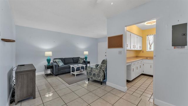 1600 W LAKE PARKER DRIVE C8, Lakeland, FL 33805