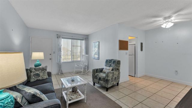 1600 W LAKE PARKER DRIVE C8, Lakeland, FL 33805