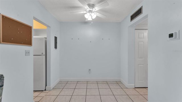 1600 W LAKE PARKER DRIVE C8, Lakeland, FL 33805