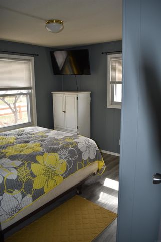 909 S 6th Street, Osage, IA 50461