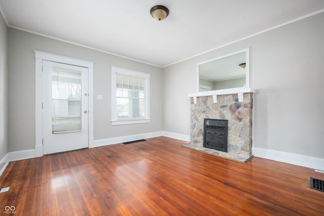 346 N Summit Street, Indianapolis, IN 46201