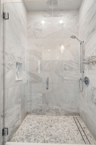 560 E 5th St 2, Boston, MA 02127