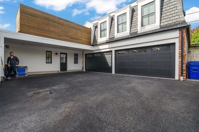 560 E 5th St 2, Boston, MA 02127