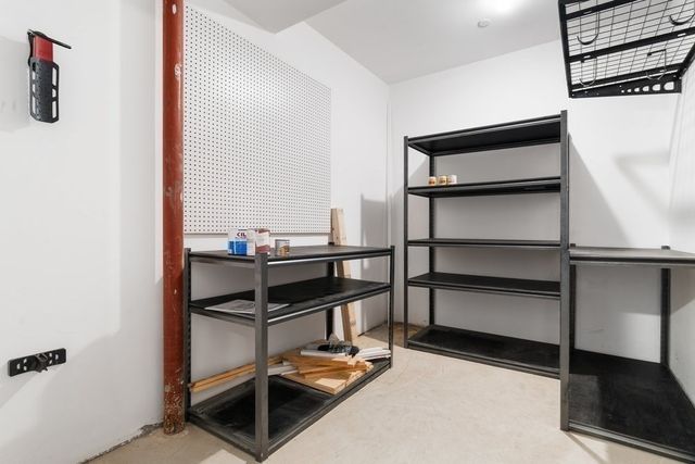 560 E 5th St 2, Boston, MA 02127