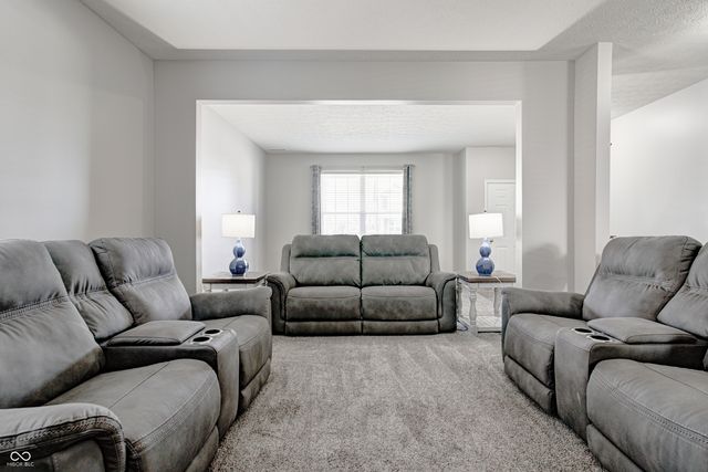 3780 Concord Point Way, Brownsburg, IN 46112