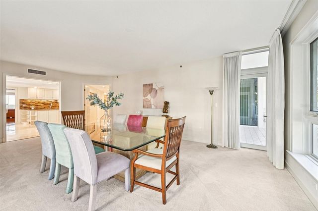 2410 HARBOURSIDE DRIVE 111, Longboat Key, FL 34228