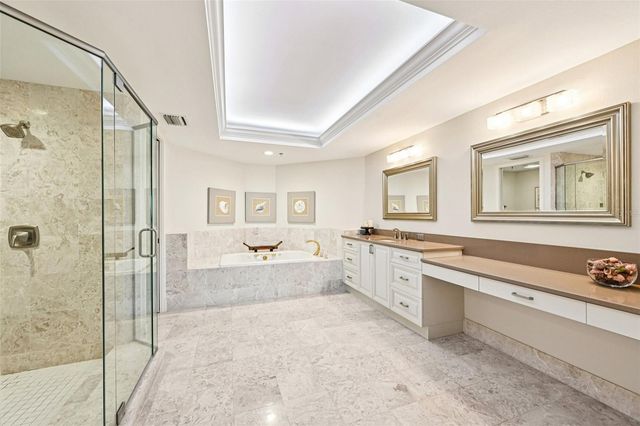 2410 HARBOURSIDE DRIVE 111, Longboat Key, FL 34228