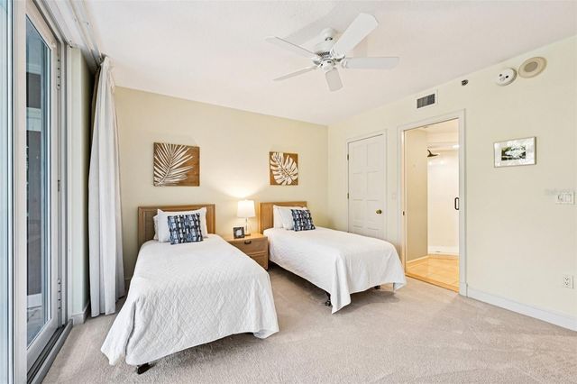 2410 HARBOURSIDE DRIVE 111, Longboat Key, FL 34228