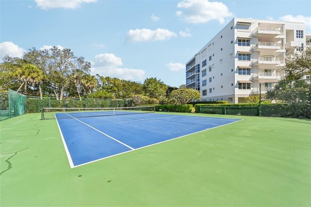 2410 HARBOURSIDE DRIVE 111, Longboat Key, FL 34228