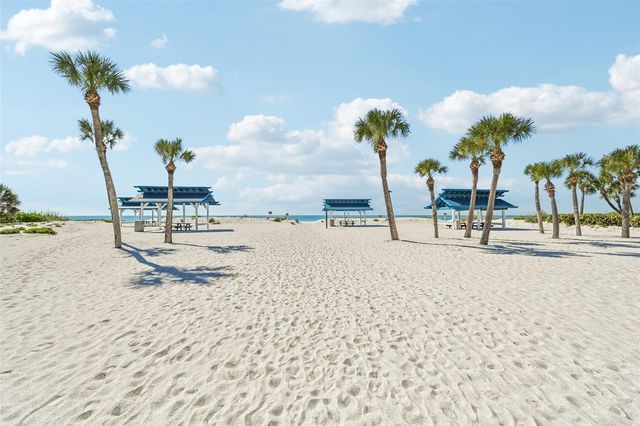 2410 HARBOURSIDE DRIVE 111, Longboat Key, FL 34228