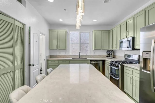 1572 Hackberry, Chula Vista, CA 91915
