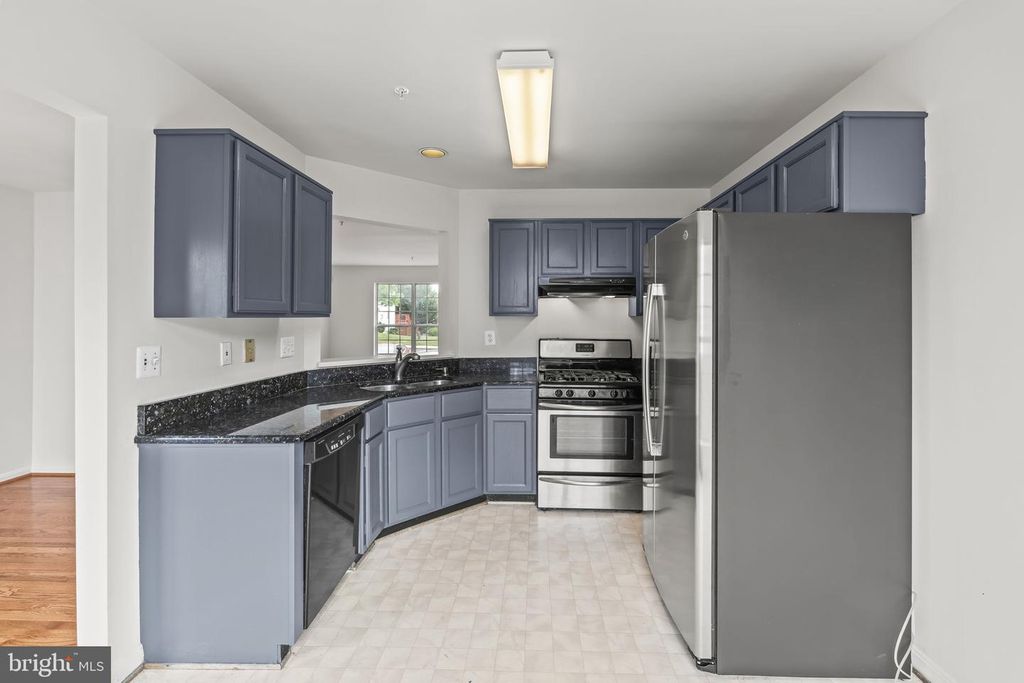 Image 12 of property listing at 233 KIRBYS LANDING CT, Odenton, MD 21113