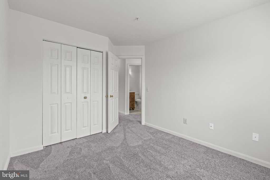 Image 22 of property listing at 233 KIRBYS LANDING CT, Odenton, MD 21113
