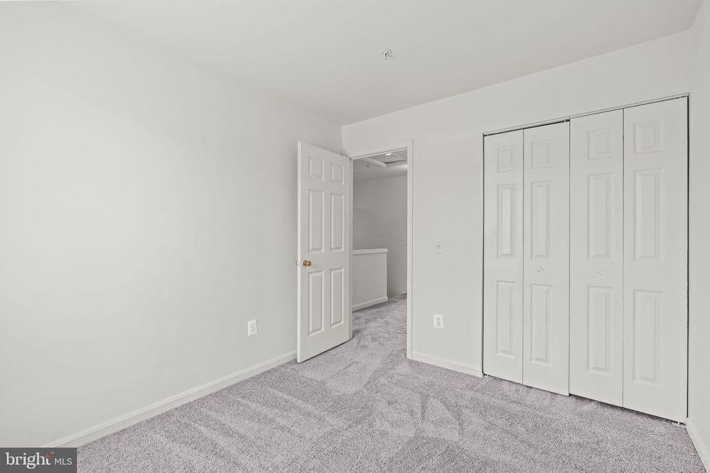 Image 24 of property listing at 233 KIRBYS LANDING CT, Odenton, MD 21113