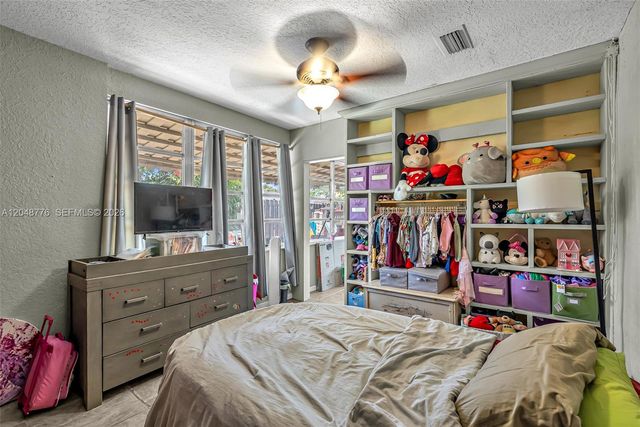5045 SW 10th Street, Margate, FL 33068