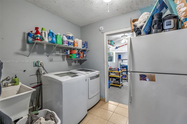 5045 SW 10th Street, Margate, FL 33068