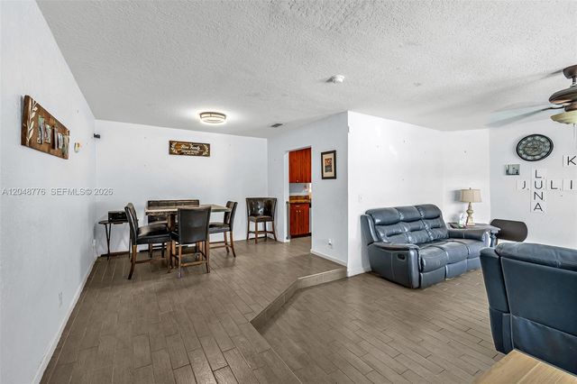 5045 SW 10th Street, Margate, FL 33068
