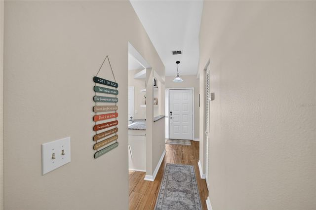 2429 SE 18TH CIRCLE, Ocala, FL 34471