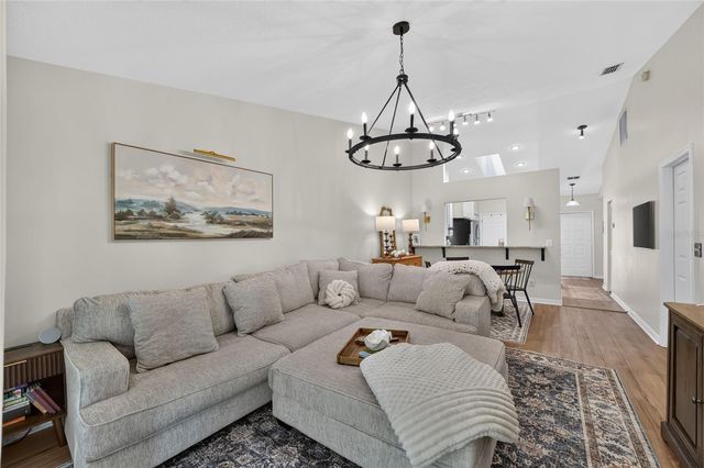 2429 SE 18TH CIRCLE, Ocala, FL 34471
