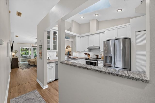 2429 SE 18TH CIRCLE, Ocala, FL 34471