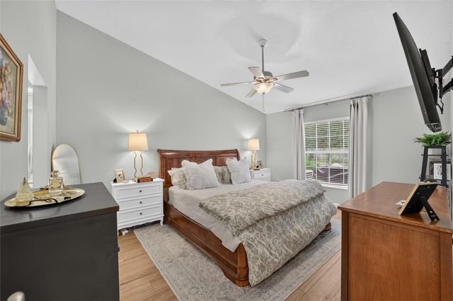 2429 SE 18TH CIRCLE, Ocala, FL 34471